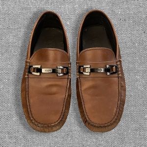 Tod’s driving leather shoes